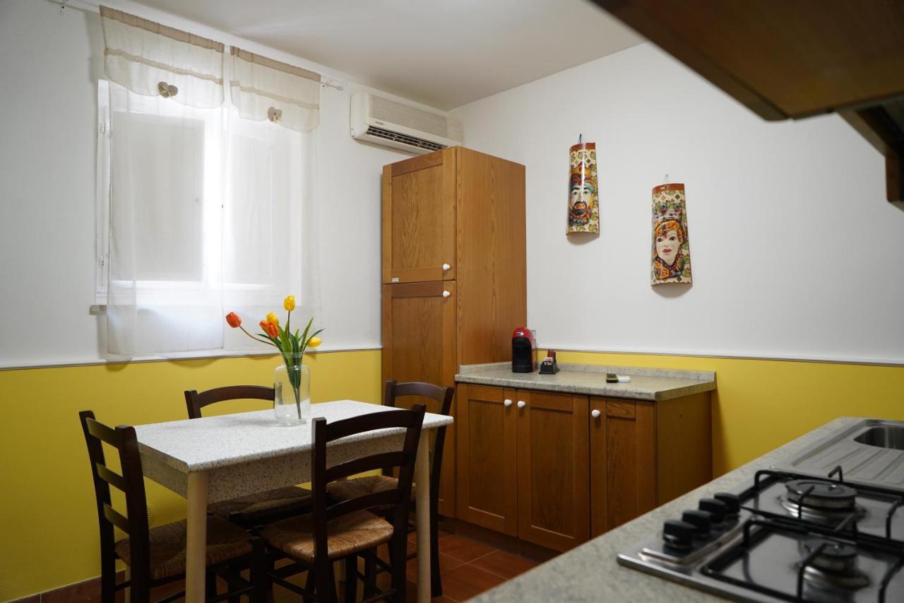 Апартаменты Sicily House Caronda Катания Экстерьер фото